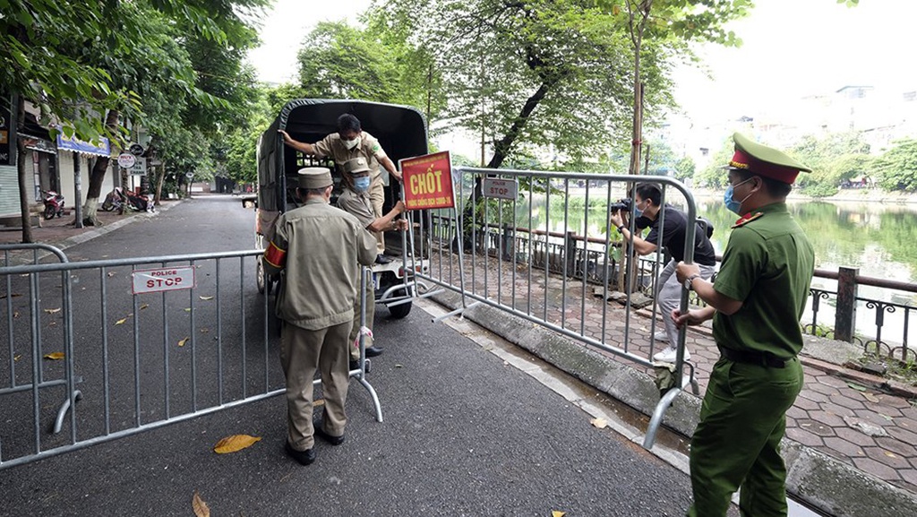 Từ 21.9, Hà Nội bỏ Giấy đi đường trên toàn thành phố